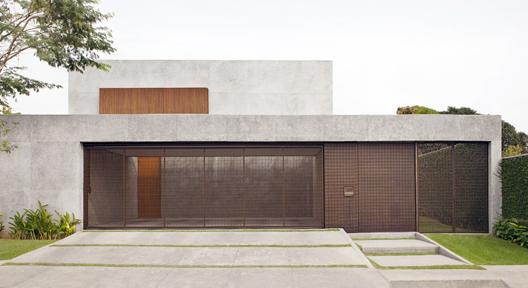 Inspirasi Model Pintu Garasi Rumah Jaya Aluminium